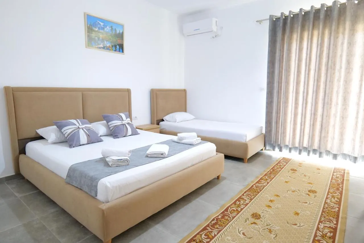 Vila Emen Ksamil