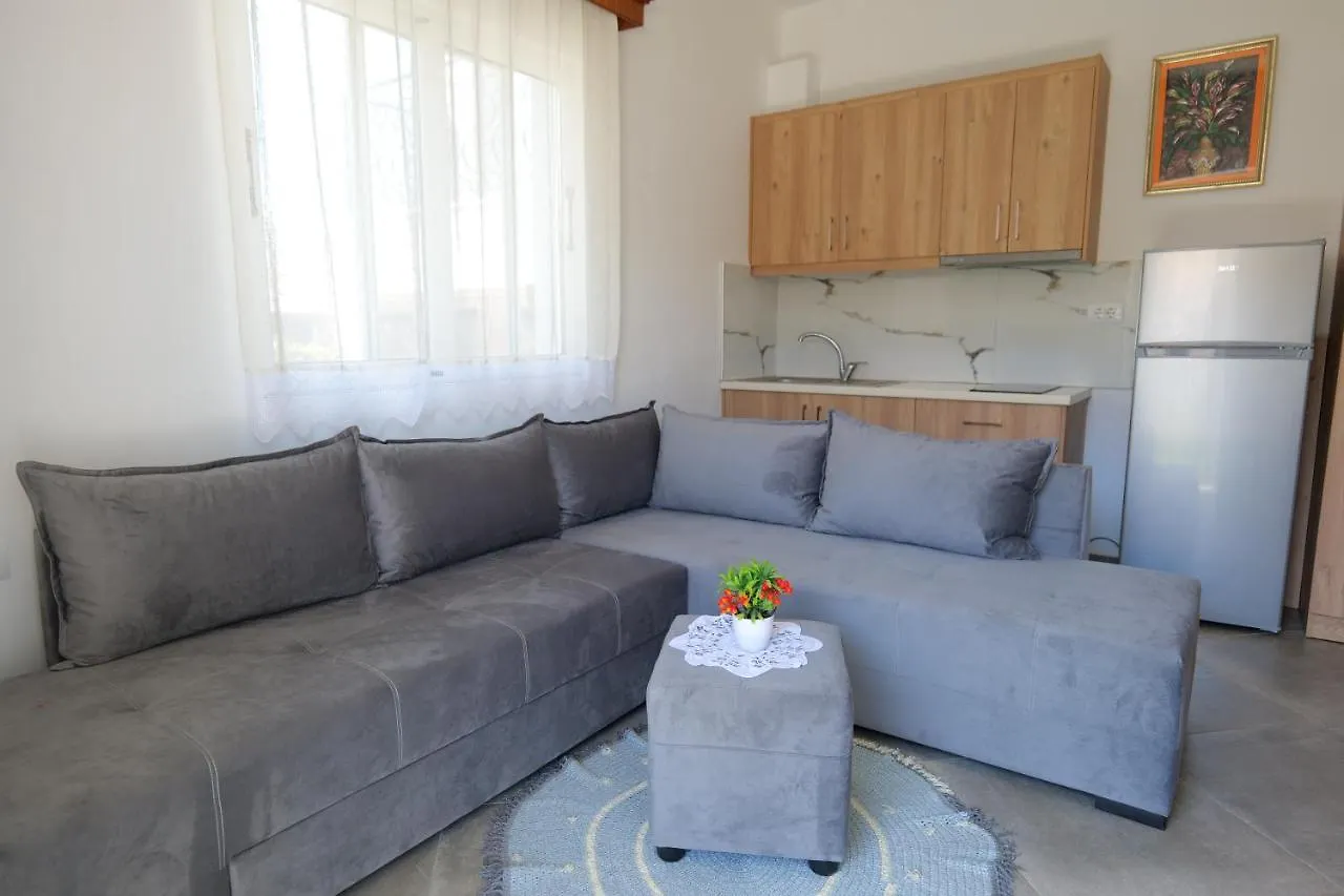 Vila Emen Ksamil Apartment